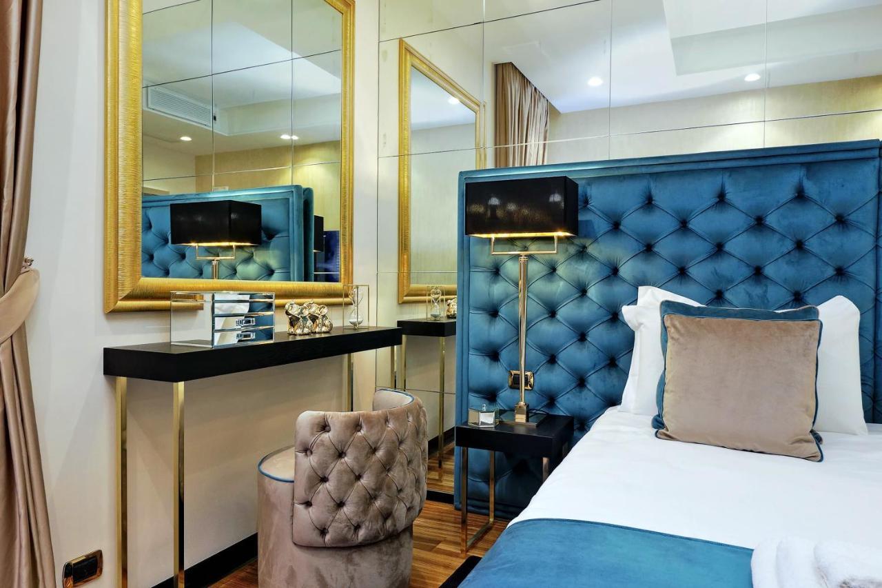 Trevi Diamond Luxury Suites & Jacuzzi Rome Buitenkant foto