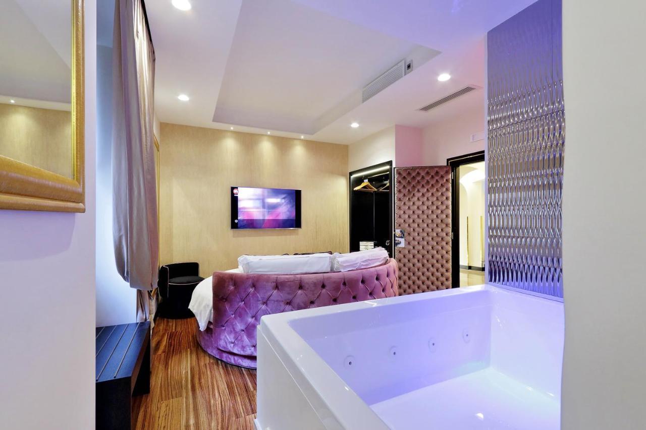 Trevi Diamond Luxury Suites & Jacuzzi Rome Buitenkant foto