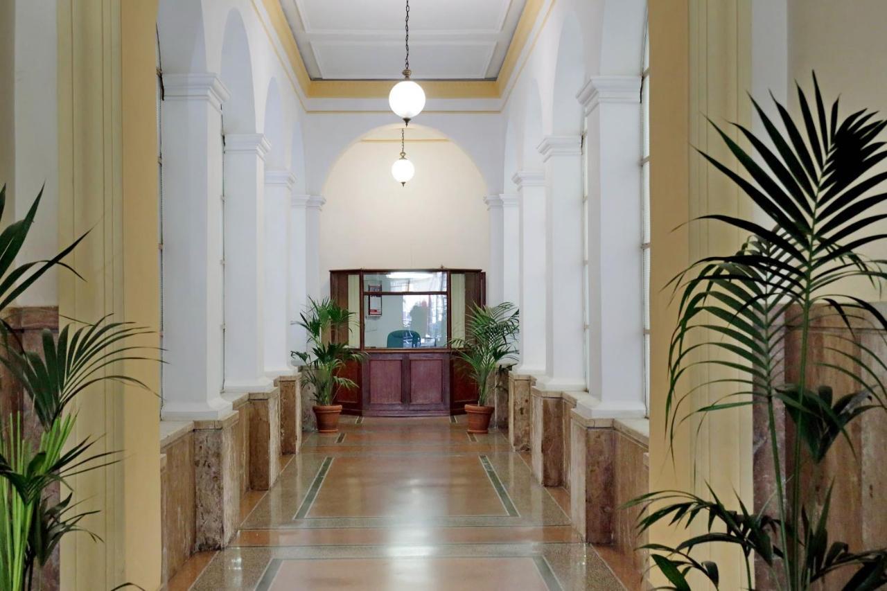 Trevi Diamond Luxury Suites & Jacuzzi Rome Buitenkant foto